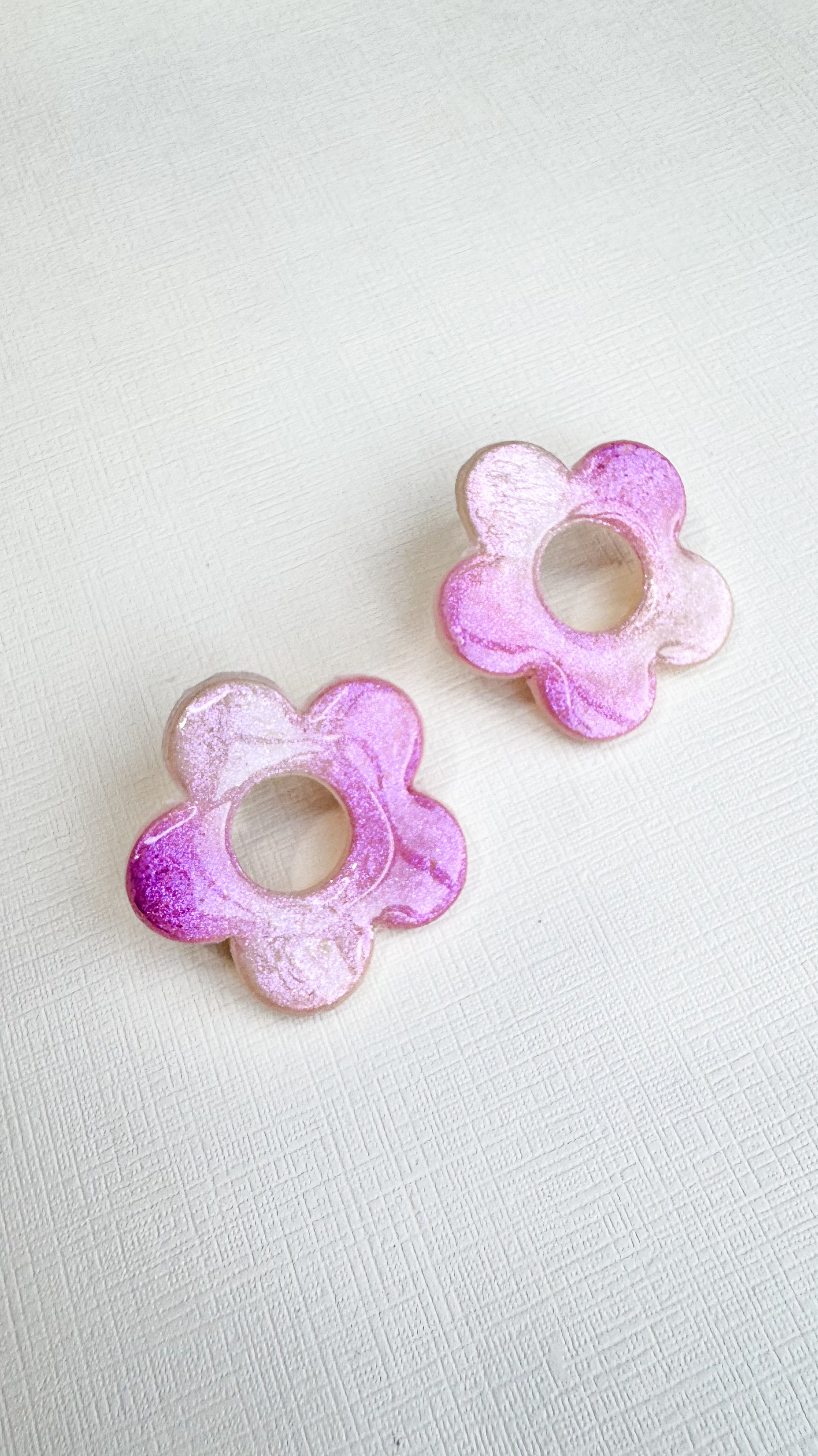Mimada | Studs