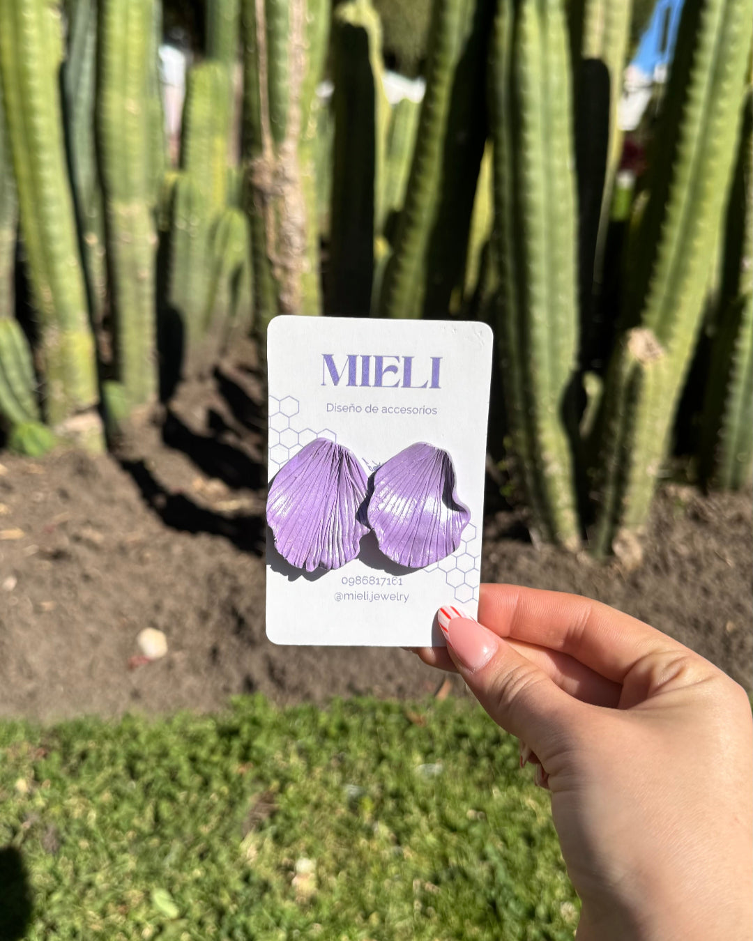 ✨Pétalos brillantes | Studs