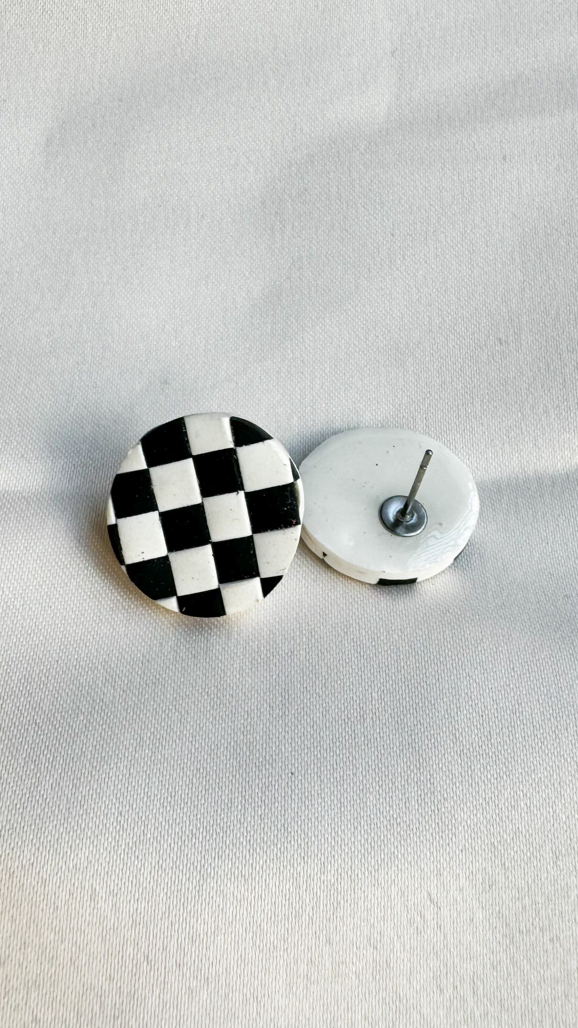 ✨Retro loops | Studs