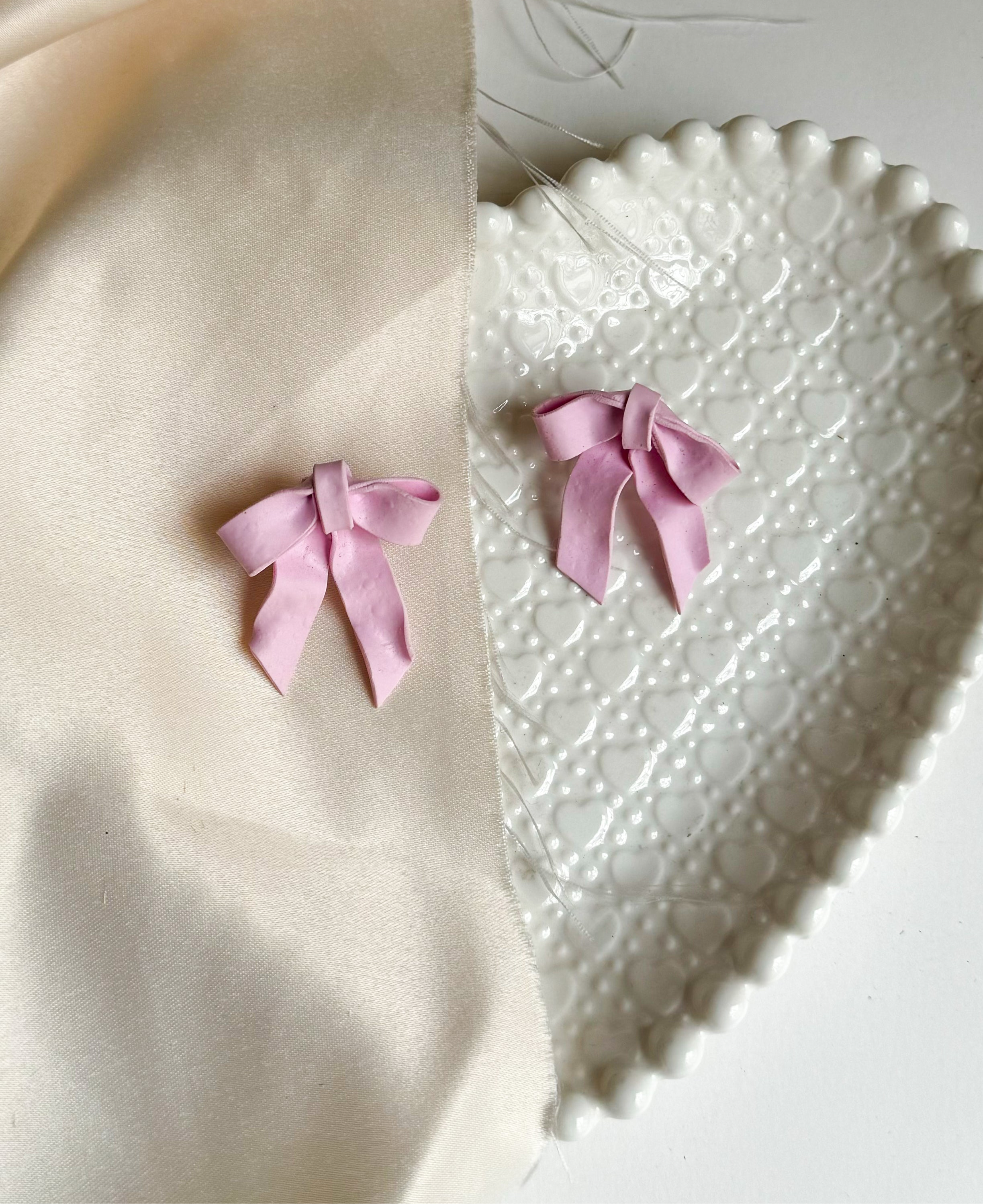 ✨Pinky bows | Studs