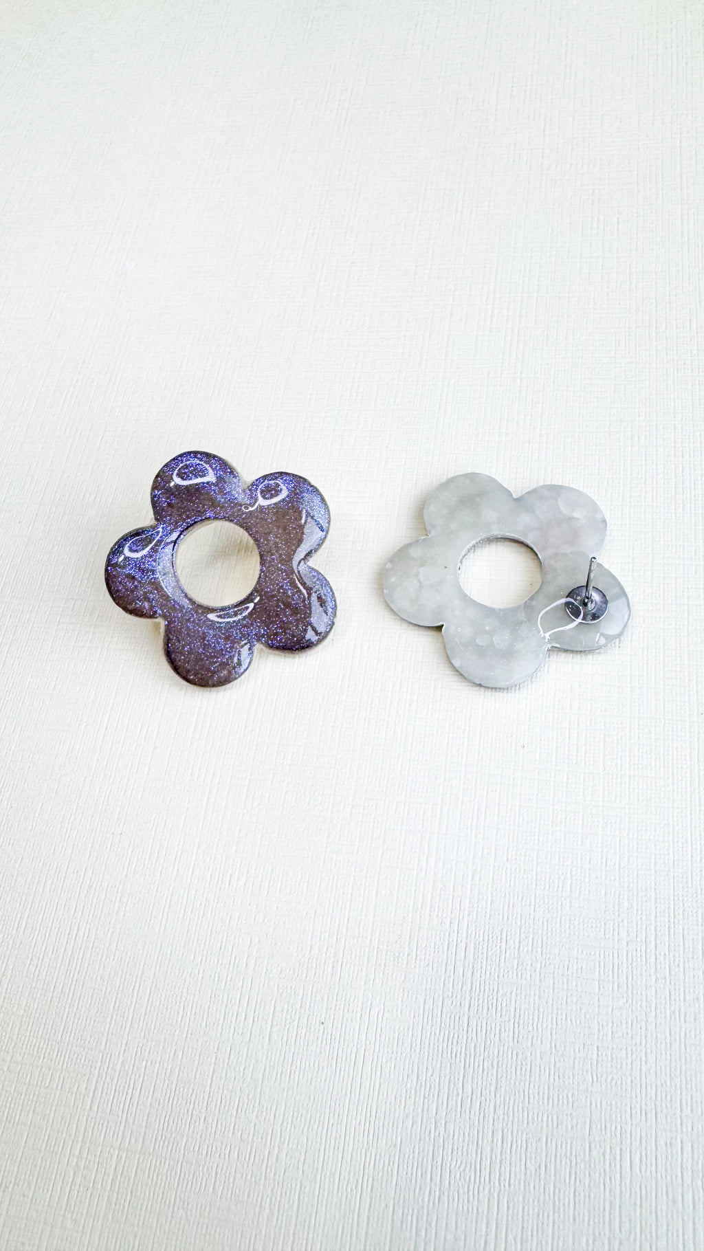 Mimada | Studs