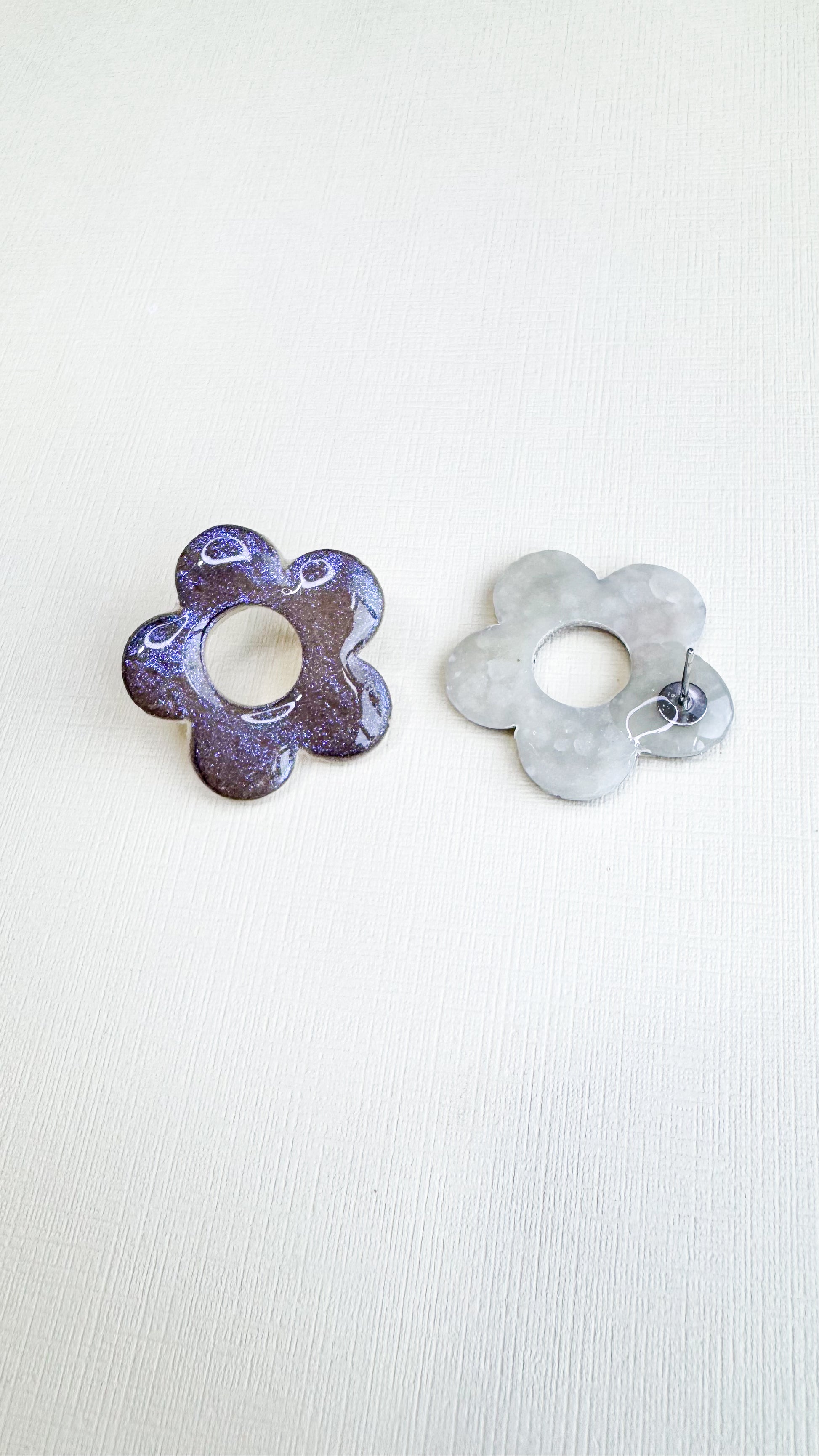 Mimada | Studs