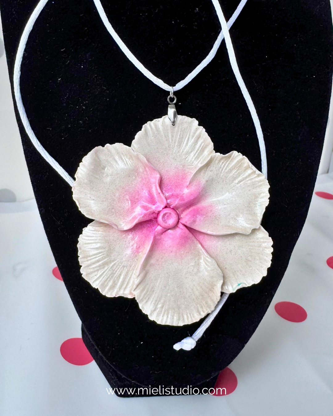 Alba Rosé | Collar