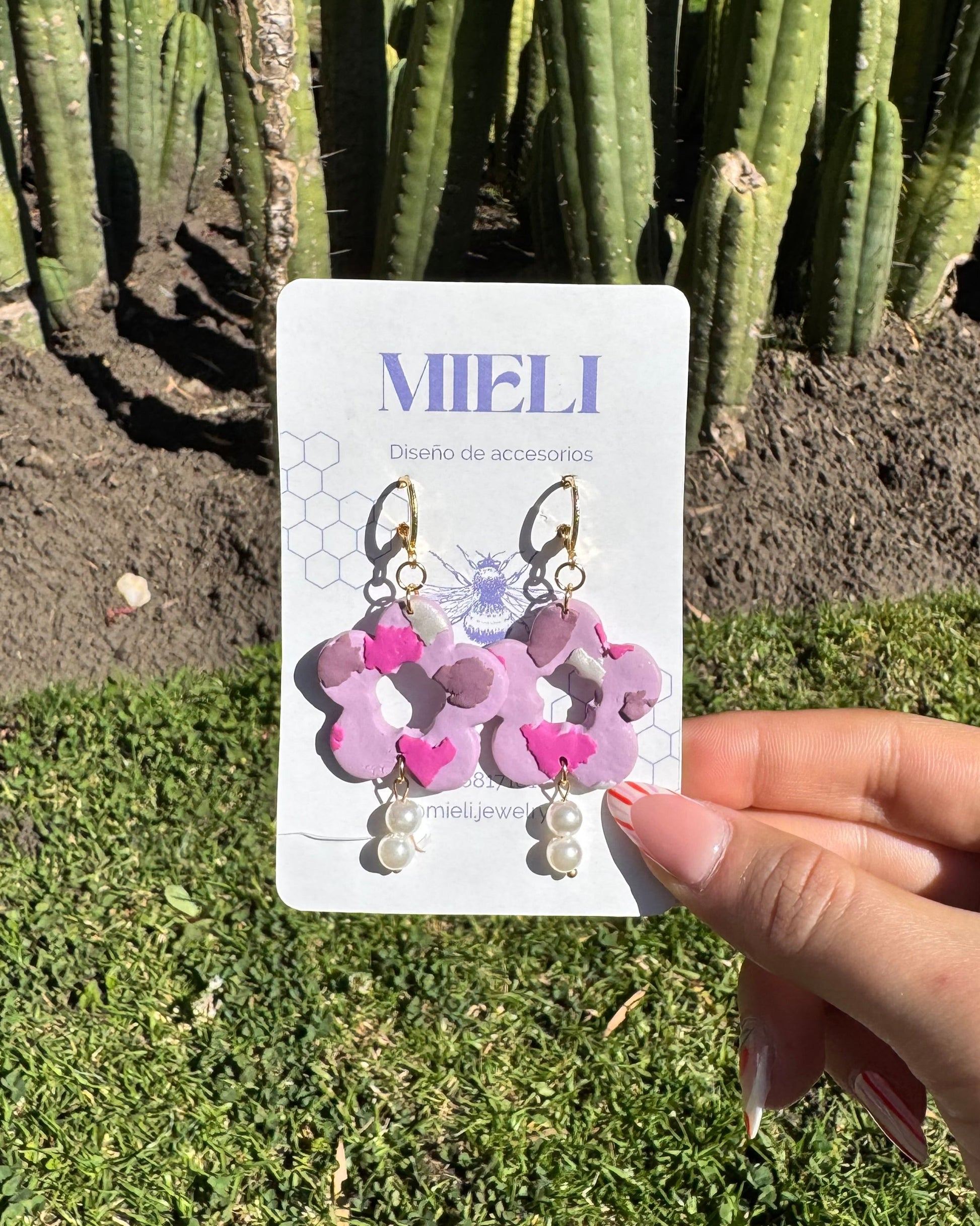 Ballet bloom | Dangles