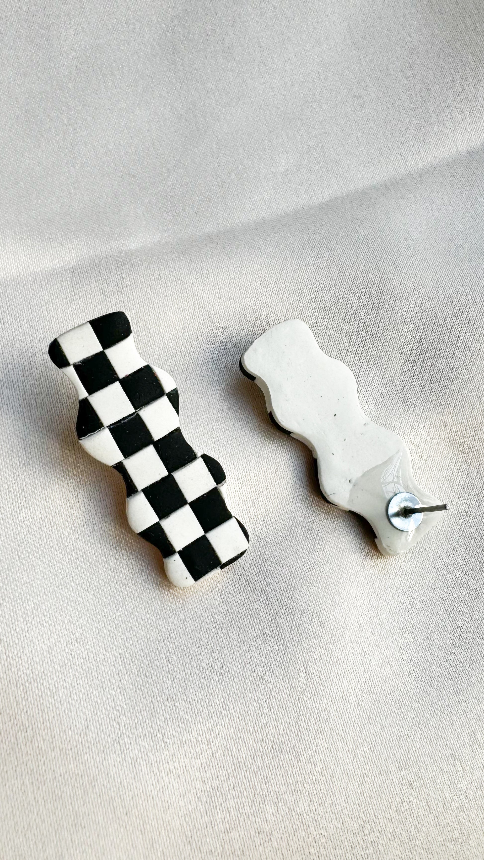 Squared groovy | Studs